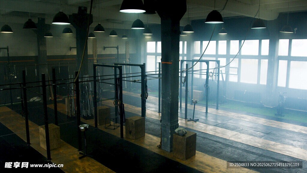 空曠室內(nèi)體育館場景