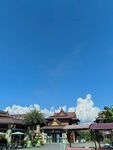 傳統(tǒng)建筑映襯藍(lán)天美景
