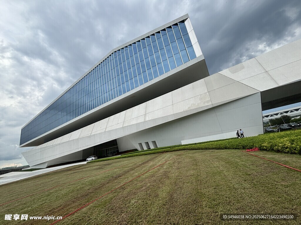 現代風格獨特建筑外觀