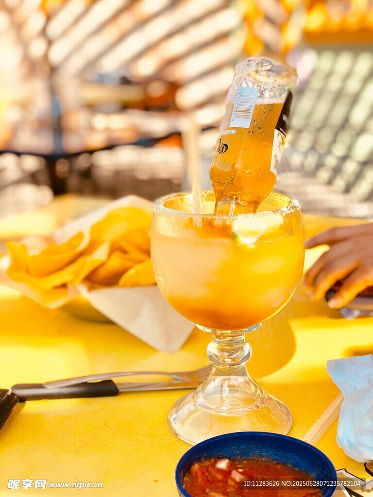 夏日清涼特調(diào)飲品