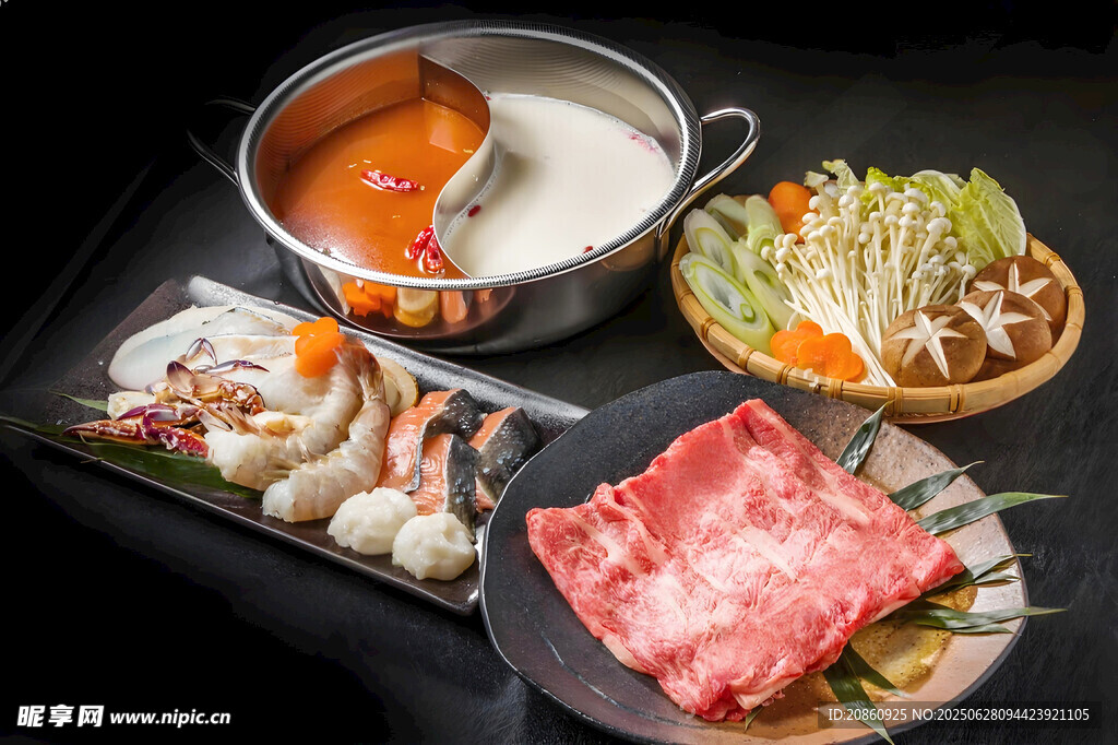 豐盛日式火鍋食材拼盤