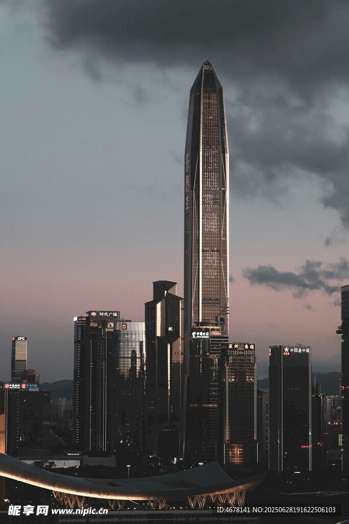 城市天際線摩天大樓景觀