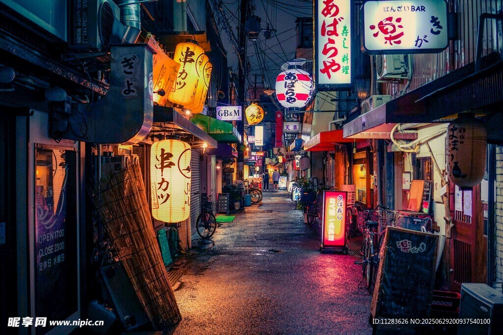 霓虹閃爍的日式風情小巷