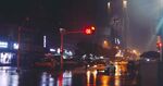 雨夜城市街道交通景象