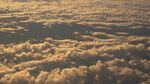 高空俯瞰壯麗云海景觀