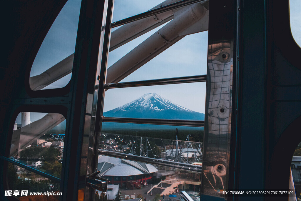 日本富士山照片