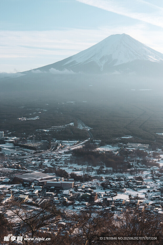 日本富士山照片