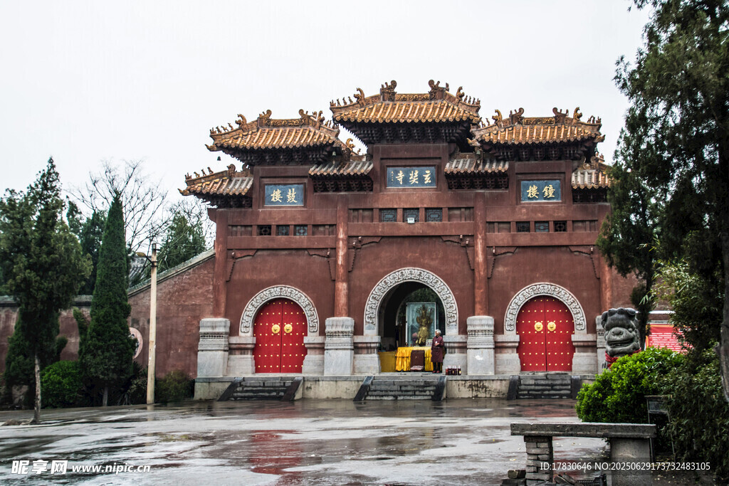 洛陽郊區(qū)玄奘寺