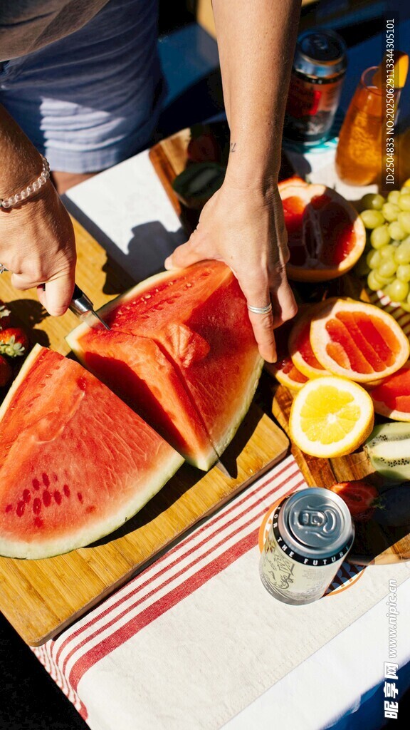 夏日繽紛水果拼盤