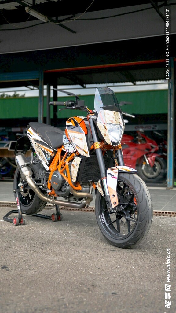炫酷摩托車展示