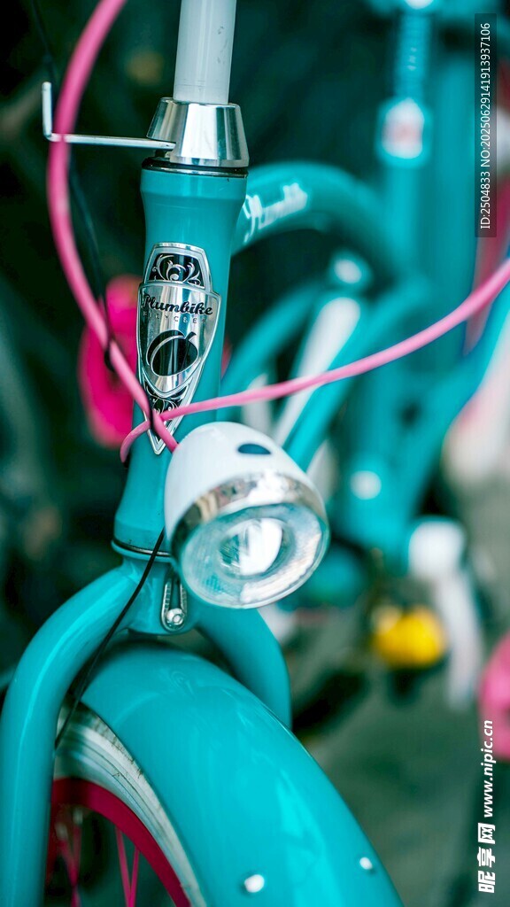 復(fù)古自行車車頭特寫