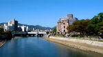 河畔城市