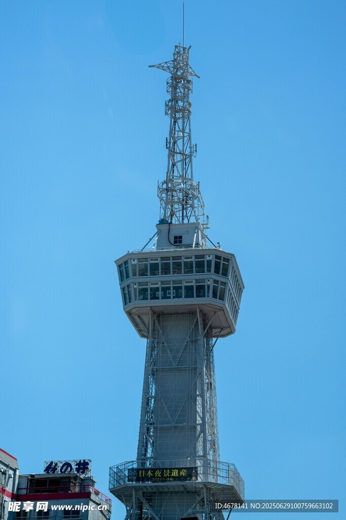 高聳電視塔