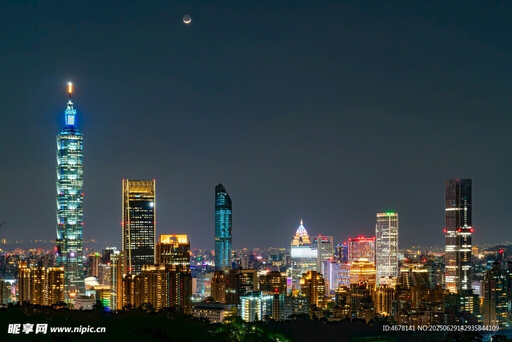 深圳璀璨夜景城市天際線