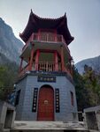 山間中式古亭建筑
