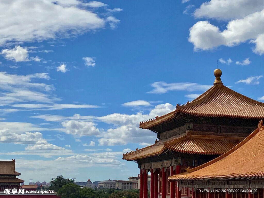 故宮古建筑藍天白云美景
