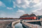 故宮護城河旁的壯麗建筑