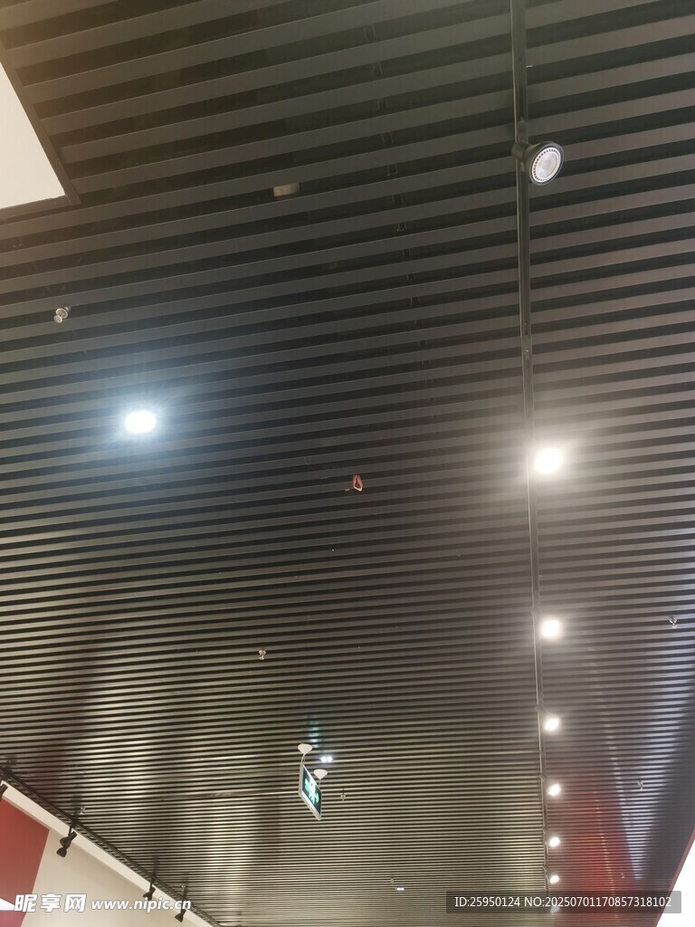 室內天花板及照明場景