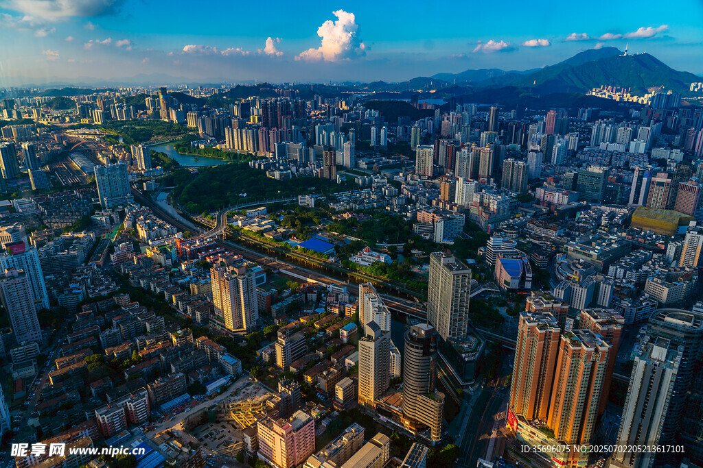 深圳羅湖區(qū)城市建筑群