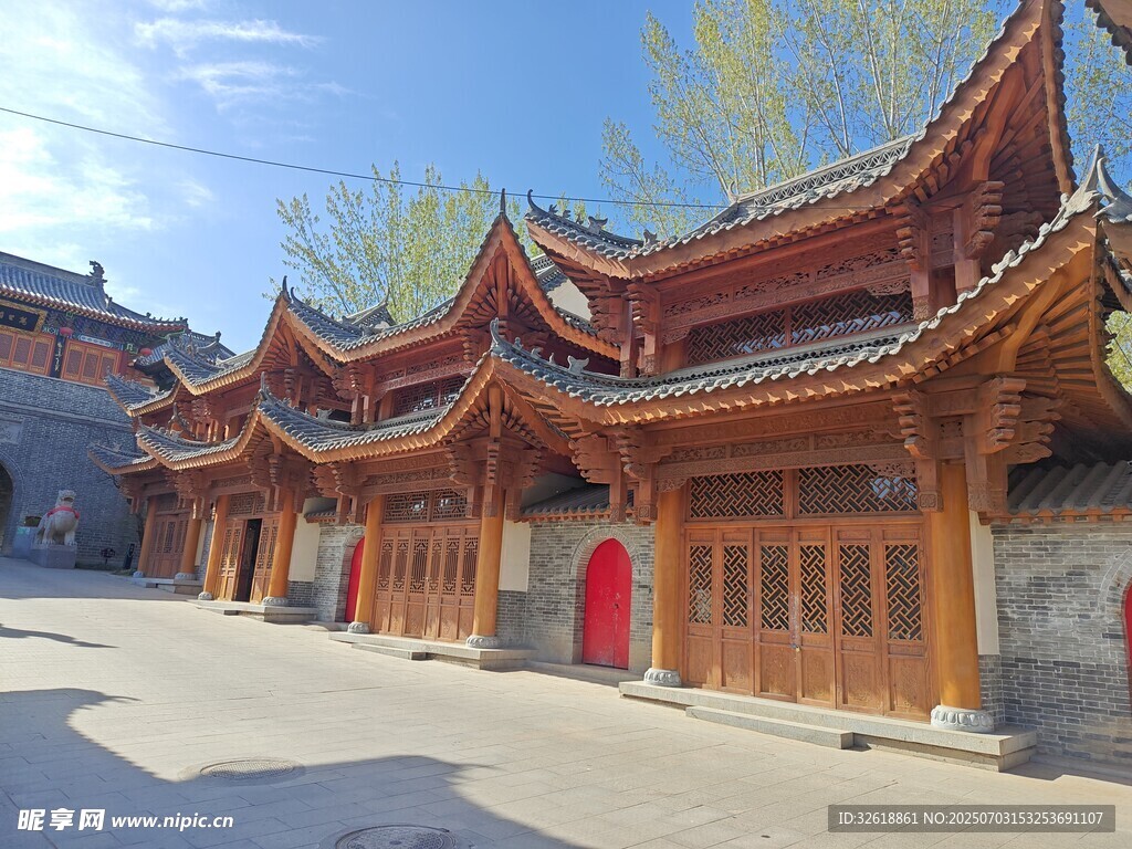 河北美院中式傳統(tǒng)木質(zhì)古建筑群