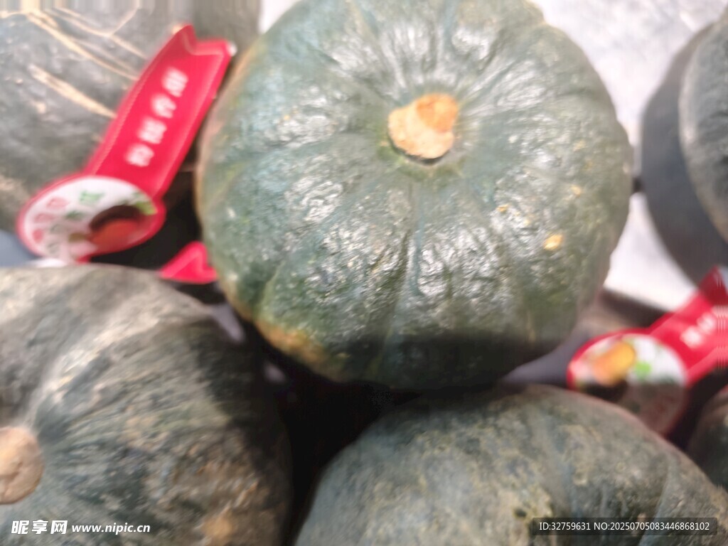 新鮮貝貝南瓜堆疊展示