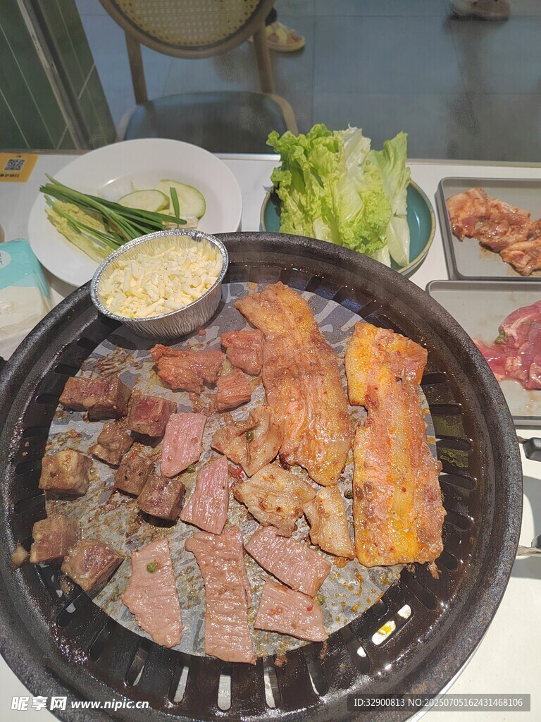 美味烤肉盛宴