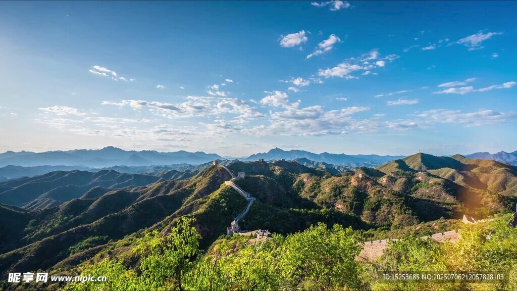 壯麗長城風光山巒疊翠