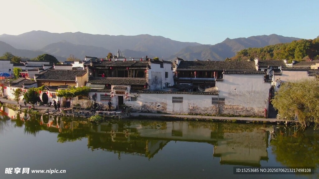 江南水鄉(xiāng)寧靜村落景致