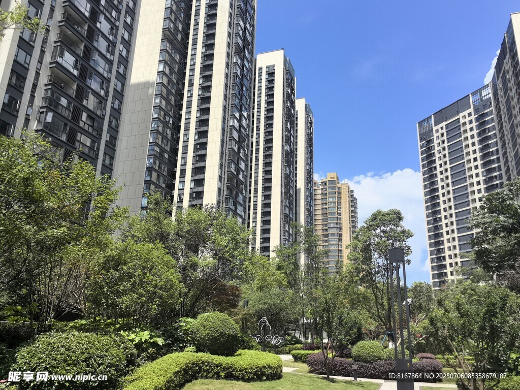 現(xiàn)代都市花園式住宅小區(qū)