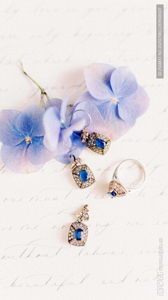 藍(lán)紫色花朵主題珠寶飾品