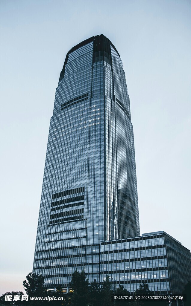 現(xiàn)代摩天大樓外觀