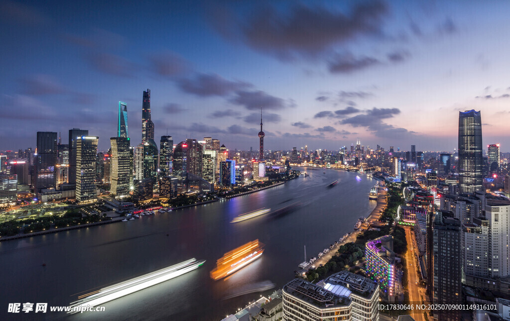 上海外灘璀璨夜景風(fēng)光