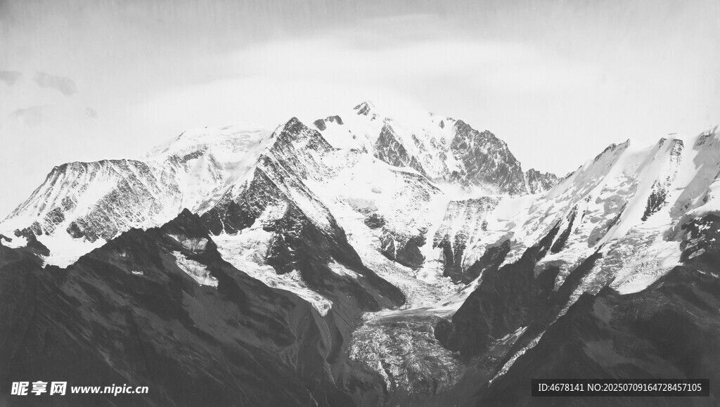 壯麗雪山景觀