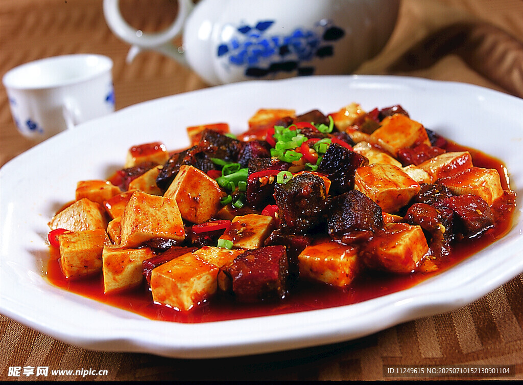 麻婆豆腐燒牛腩