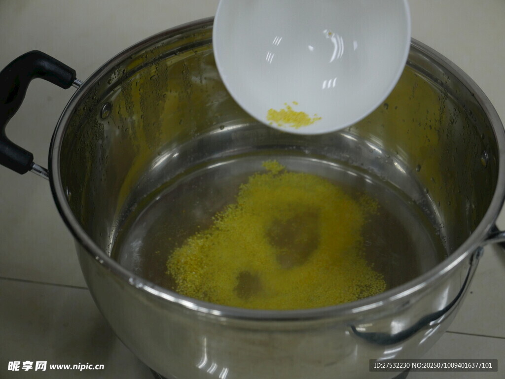 煮粥