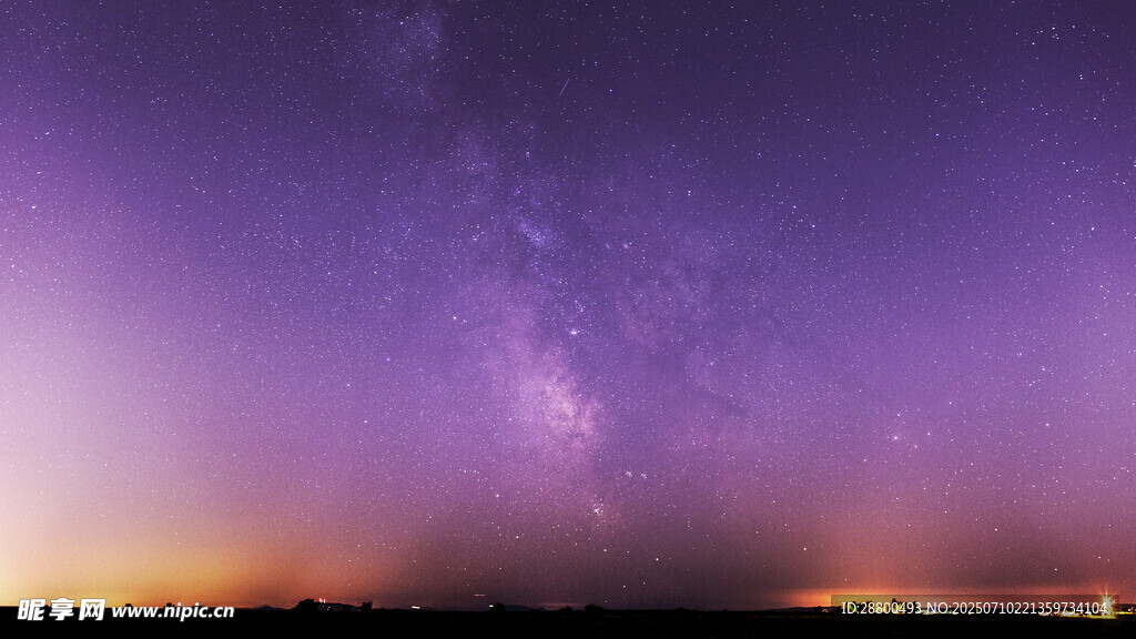 夢幻夜空下的璀璨星河