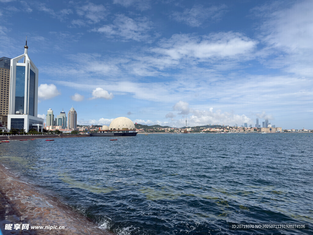青島海濱城市風(fēng)光