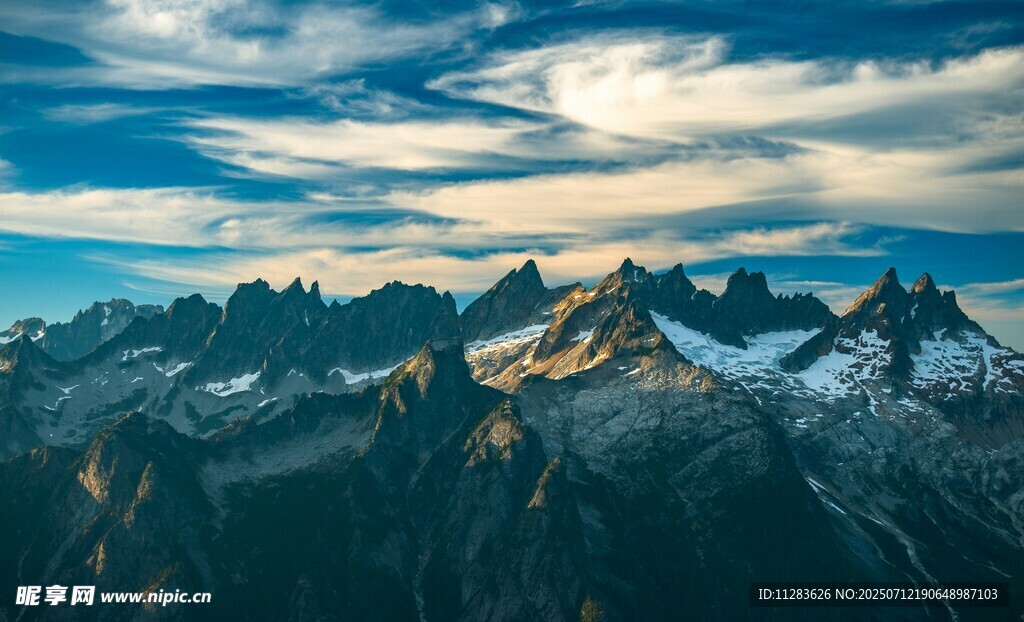 壯麗雪山美景