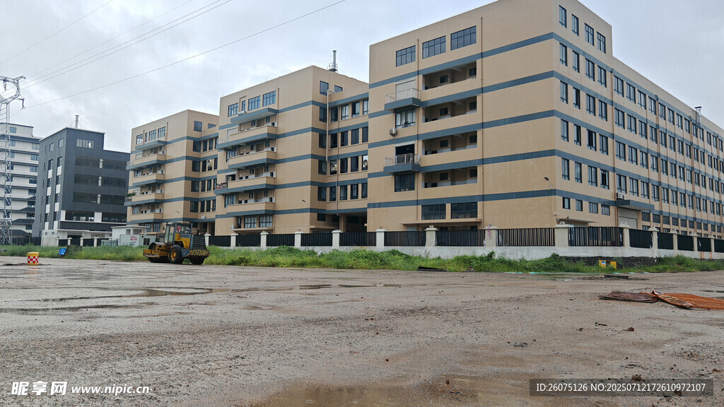 多層建筑施工現(xiàn)場(chǎng)