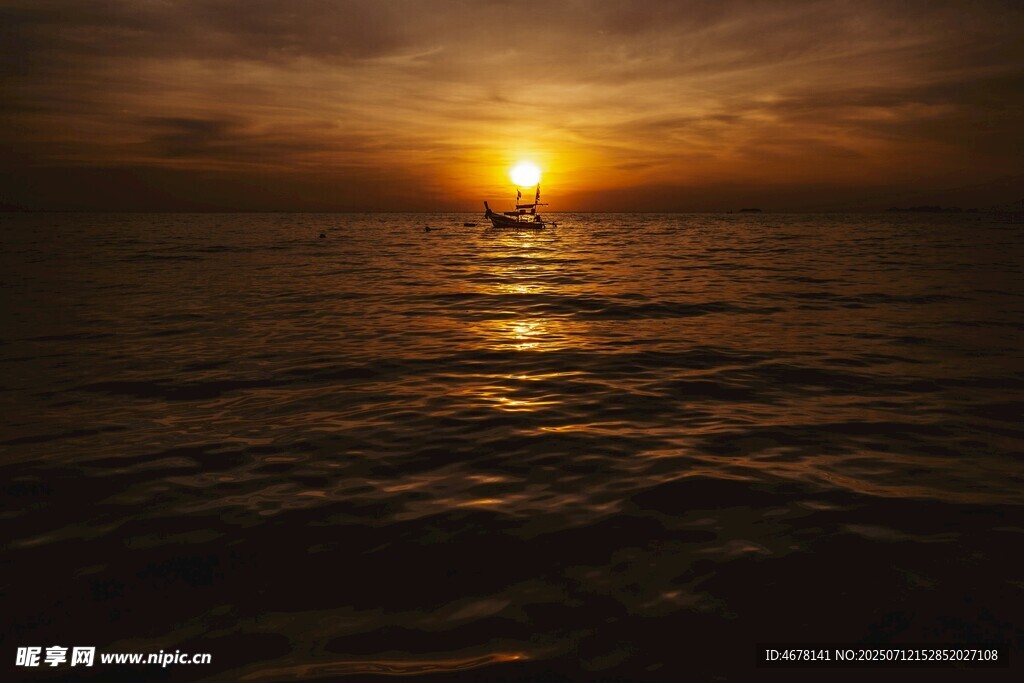 海上落日美景