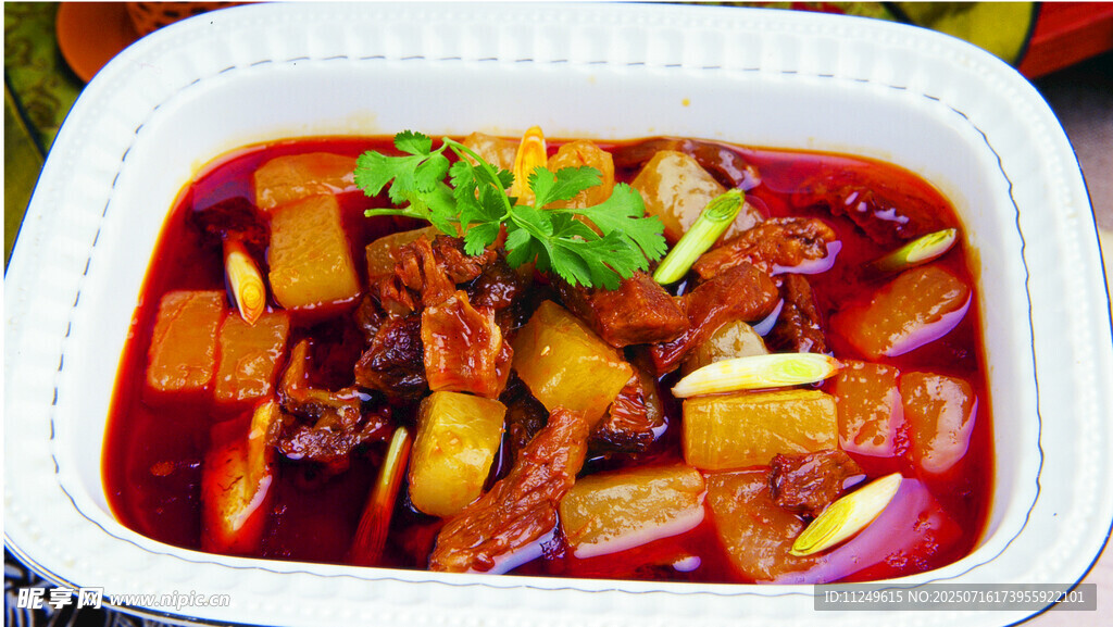 小土豆燒牛肉