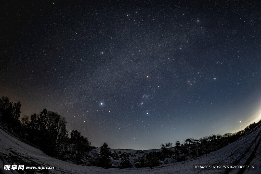 雪夜星空