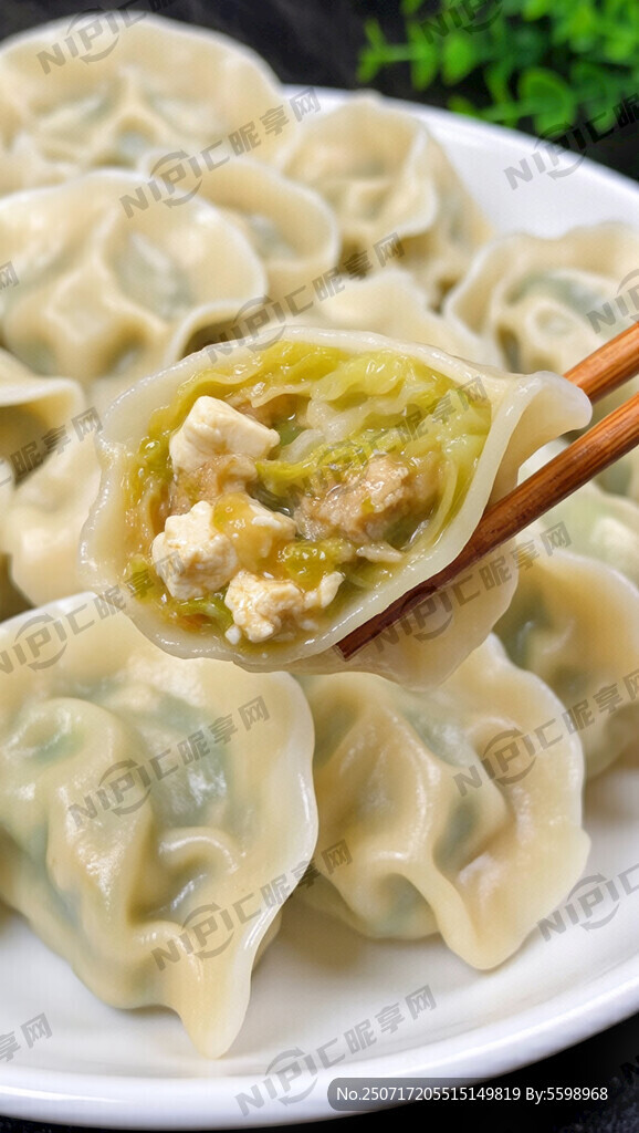 白菜豆腐水餃   增強(qiáng)食欲感