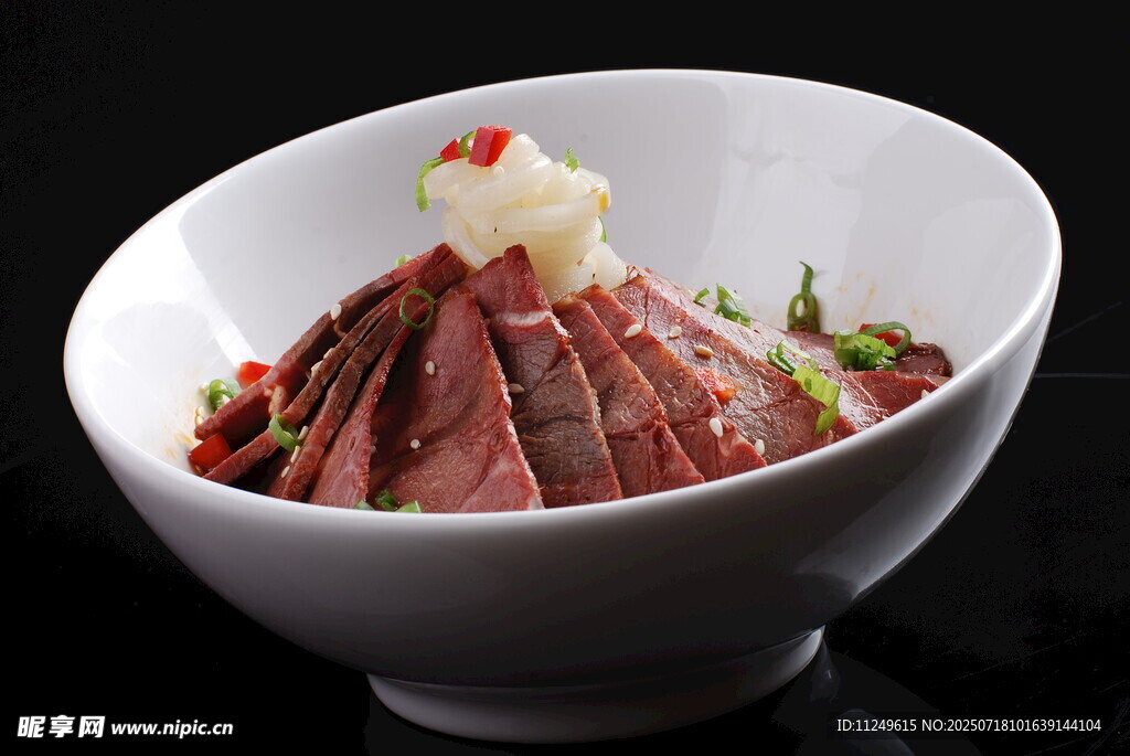 牛肉撈汁面皮