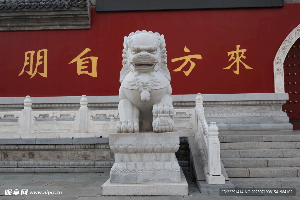 門前石獅子中式景致