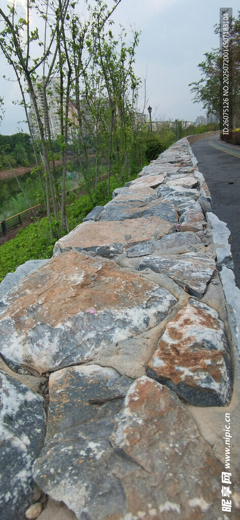 石砌長堤