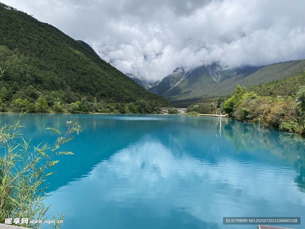川西攝影海子湖泊風景
