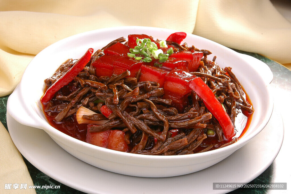 紅燒肉燒干豆角