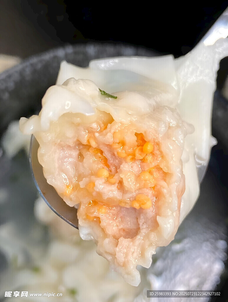 鮮蝦餛飩