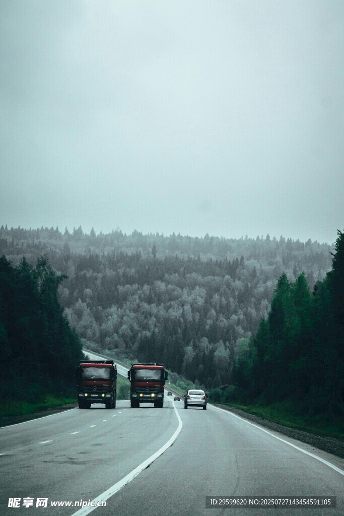 公路行車風(fēng)景